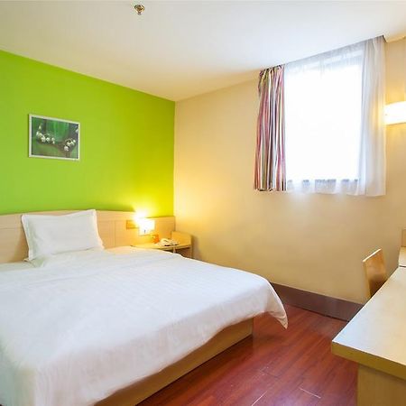 7Days Inn Taizhou Nantong Road Zhongjia Екстер'єр фото